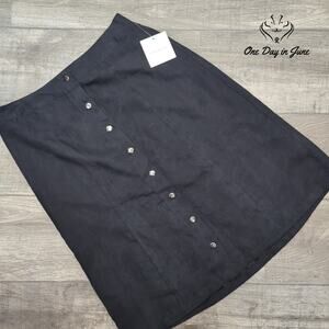 Croft & Barrow Snap Front Knee Length Skirt Size 8